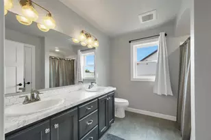 1756 Red Oak St, Green Bay, WI 54313 - Photo 24