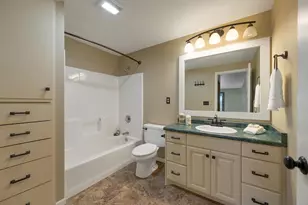 2228 Lost Dauphin Rd, De Pere, WI 54115 - Photo 26