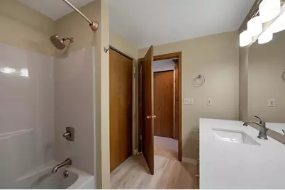 2228 Lost Dauphin Road, De Pere, WI 54115 - Photo 32