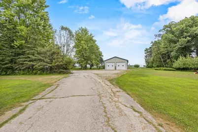 138 Elm Drive, Green Bay, WI 54313 - Photo 2
