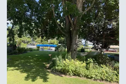 2073 S Point Comfort Road, Oshkosh, WI 54902 - Photo 6