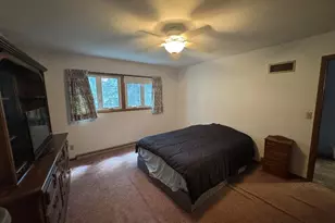 217 Howard St, Waupun, WI 53963 - Photo 6