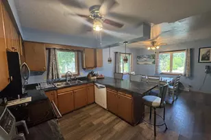 217 Howard St, Waupun, WI 53963 - Photo 10