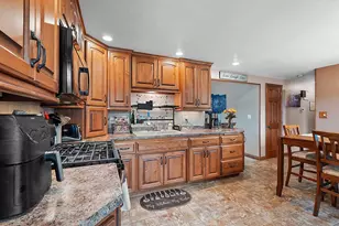 1015 Estes Dr, De Pere, WI 54114 - Photo 24