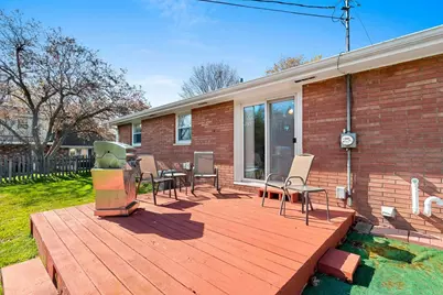 914 Rasmussen Place, Green Bay, WI 54304 - Photo 38