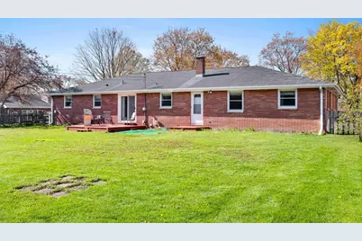 914 Rasmussen Place, Green Bay, WI 54304 - Photo 2