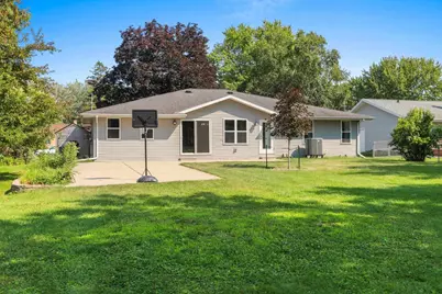 2354 East River Drive, Green Bay, WI 54301 - Photo 42