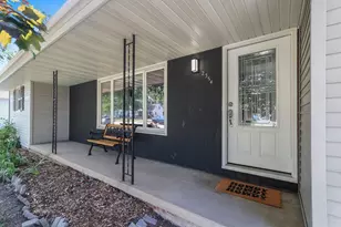 2354 E River Dr, Green Bay, WI 54301 - Photo 4
