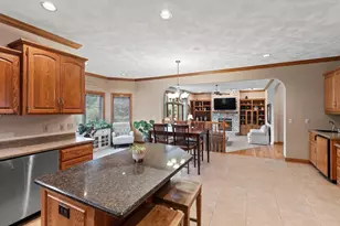 2159 Moonlight Ct, Menasha, WI 54952 - Photo 24