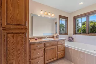 N9432 Logan Ln, Appleton, WI 54915 - Photo 36