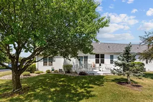 1513 Dickenson Ct, Neenah, WI 54956 - Photo 28