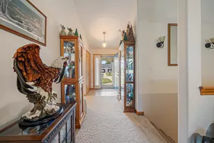 2361 Indy Ct, De Pere, WI 54115 - Photo 6