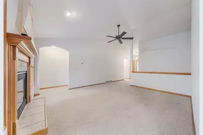 2361 Indy Court, De Pere, WI 54115 - Photo 6