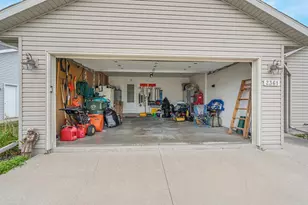 2361 Indy Ct, De Pere, WI 54115 - Photo 30