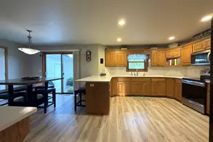 2248 Nick Ln, De Pere, WI 54115 - Photo 2