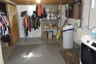 220 Pine St, Clintonville, WI 54929 - Photo 16