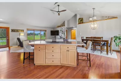 W8314 Hawkview Circle, Fond du Lac, WI 54937 - Photo 10