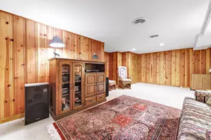 244 E Mission Rd, Green Bay, WI 54301 - Photo 26