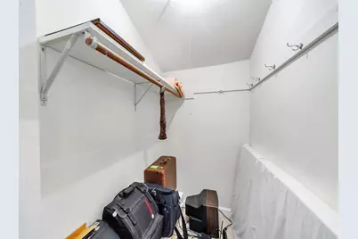 244 E Mission Road, Green Bay, WI 54301 - Photo 20