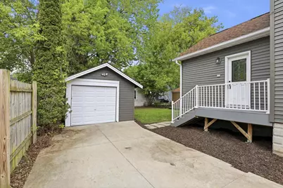 851 Franklin Street, Oshkosh, WI 54901 - Photo 22