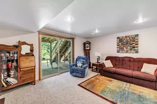 1300 Alpine Dr, Green Bay, WI 54311 - Photo 18