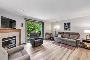 1300 Alpine Dr, Green Bay, WI 54311 - Photo 6
