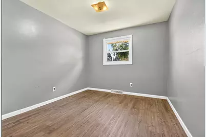 808 Grove Street, Menasha, WI 54952 - Photo 14