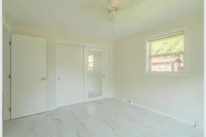 517 Kelly Jo Drive, Green Bay, WI 54303 - Photo 22