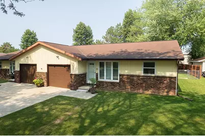517 Kelly Jo Drive, Green Bay, WI 54303 - Photo 2