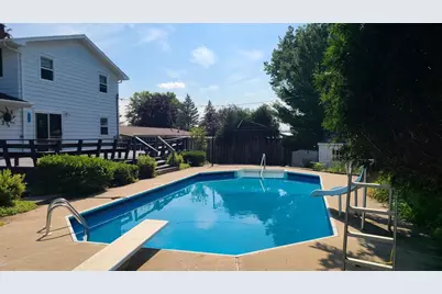 2410 Lina Lane, Green Bay, WI 54304 - Photo 2