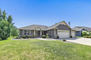 651 Pebblestone Cir, Hobart, WI 54155 - Photo 32