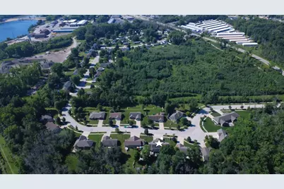 2292 Southern Cross Road, Green Bay, WI 54303 - Photo 46