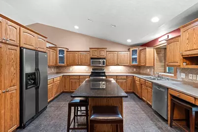 1901 Sherry Lane, Kaukauna, WI 54130 - Photo 10