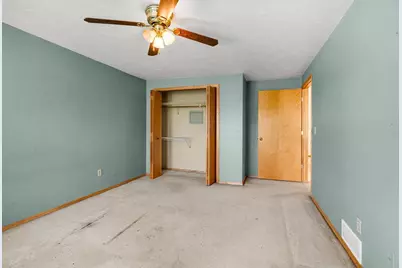 2563 Telluride Trail #L, Green Bay, WI 54313 - Photo 12