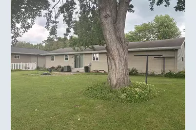 2201 Sullivan Avenue, Kaukauna, WI 54130 - Photo 4