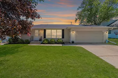 1109 Cameron Street, Green Bay, WI 54304 - Photo 1