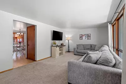 1109 Cameron Street, Green Bay, WI 54304 - Photo 4