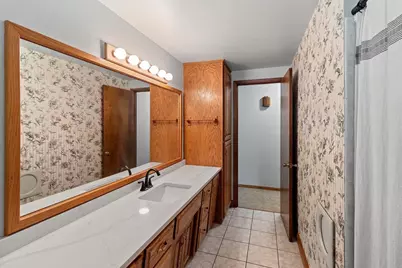 1109 Cameron Street, Green Bay, WI 54304 - Photo 10