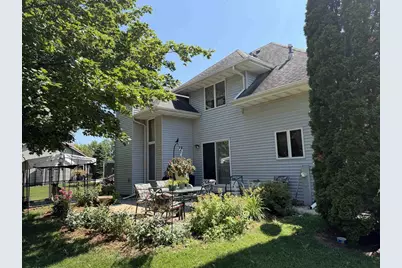 2884 Westmoor Road, Oshkosh, WI 54904 - Photo 2