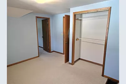 806 W 8th Avenue, Oshkosh, WI 54902 - Photo 14