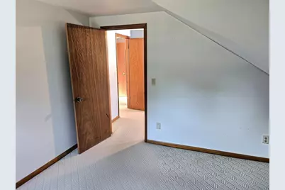 806 W 8th Avenue, Oshkosh, WI 54902 - Photo 16