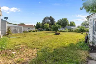 1526 Rugby St, Oshkosh, WI 54901 - Photo 24