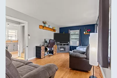 1526 Rugby Street, Oshkosh, WI 54901 - Photo 4