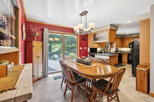 W6462 Lakeview Ct, Menasha, WI 54952 - Photo 6