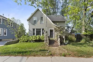 847 Shawano Ave, Green Bay, WI 54303 - Photo 1