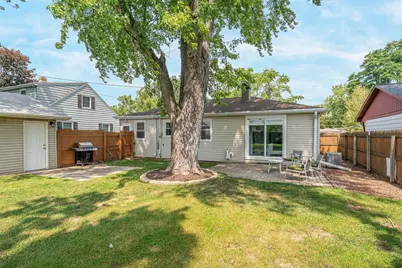 1942 Harold Street, Green Bay, WI 54302 - Photo 24