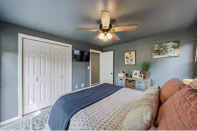 1942 Harold Street, Green Bay, WI 54302 - Photo 14