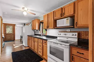 13755 State Hwy 32, Mountain, WI 54149 - Photo 12