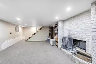 1131 St Agnes Dr, Green Bay, WI 54304 - Photo 22