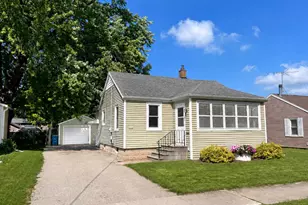 2317 Mt Vernon St, Oshkosh, WI 54901 - Photo 1
